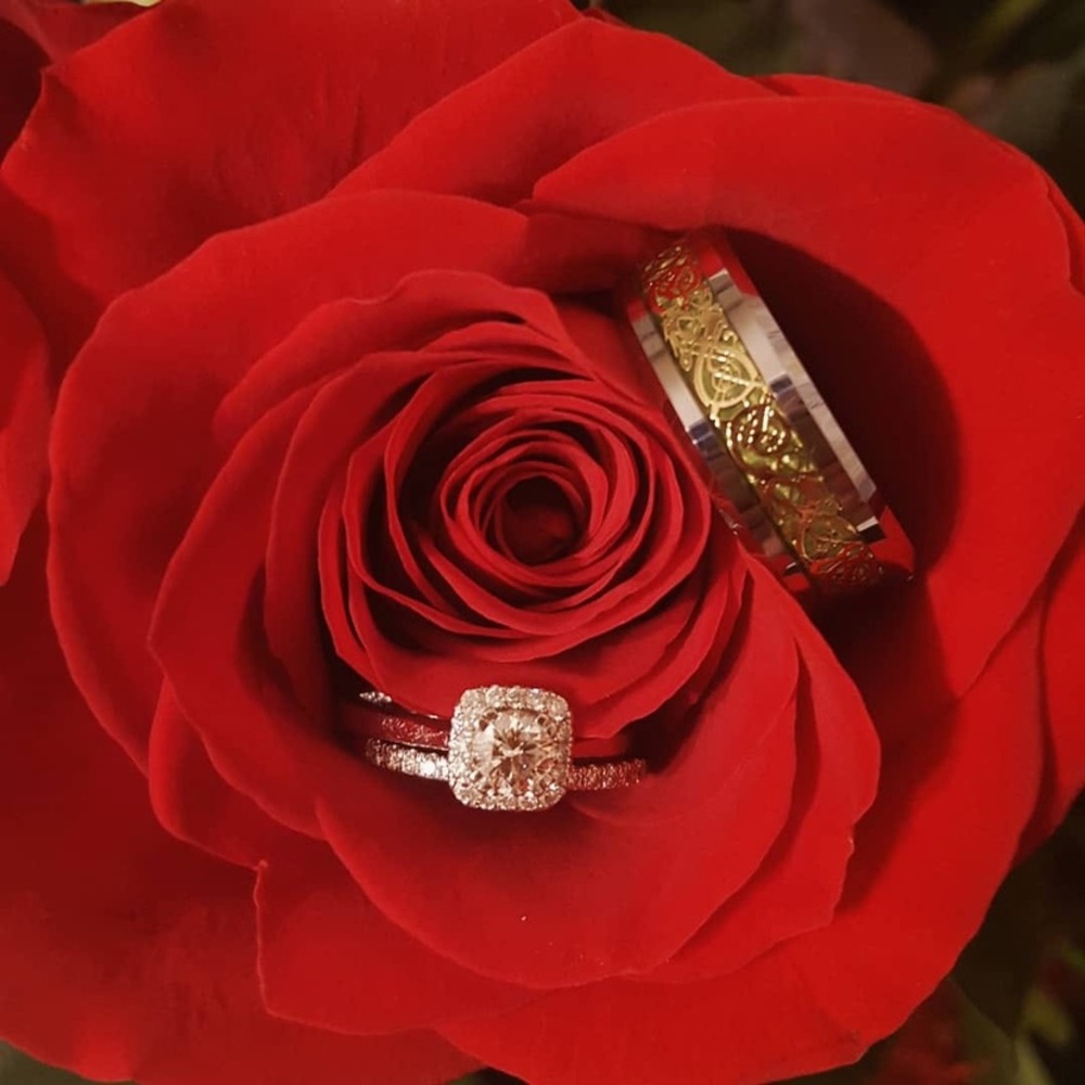 💍 Diamond Engagement and Wedding band set 💎
